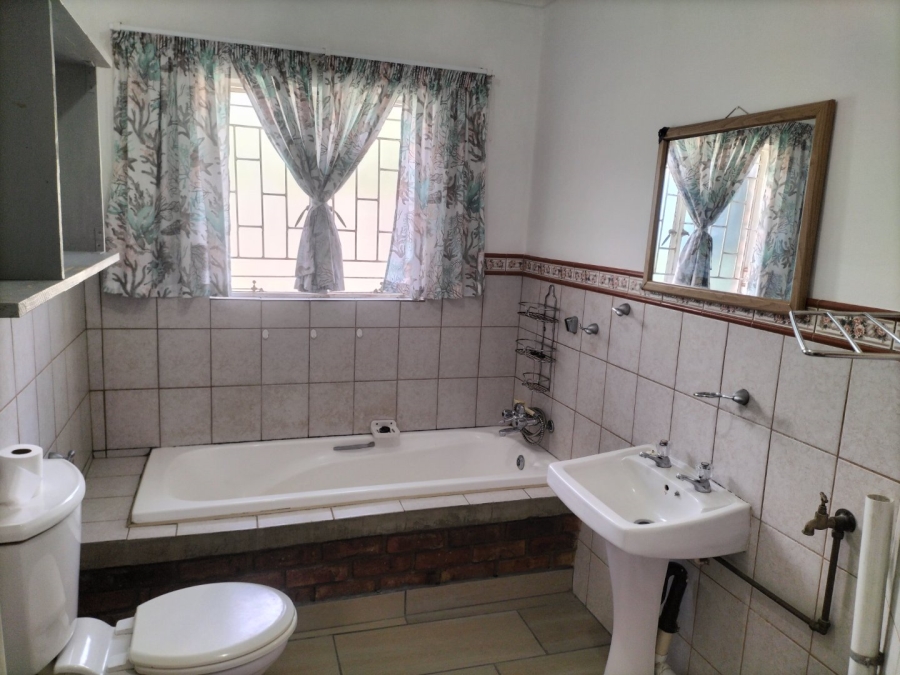 2 Bedroom Property for Sale in Uitsig Free State